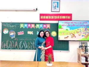 Tâm trạng ngày khai giảng – Thơ Phạm Hạnh