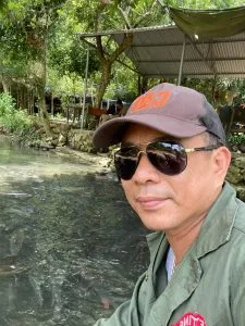 Suối cá thần – Thơ Dương Nam