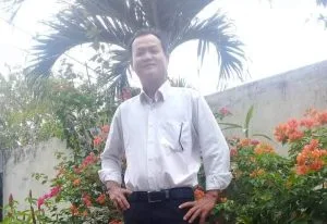 Thương cô gánh nước – Thơ Nguyễn Danh Di
