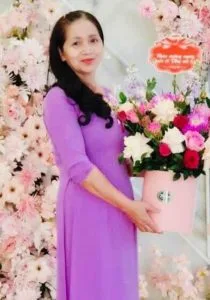 Người Phụ nữ trong tôi – Thơ Lệ Thủy