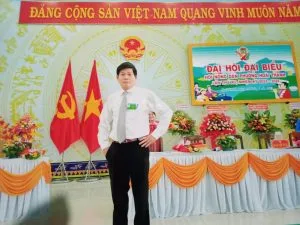 Chiếc áo mùa đông – Thơ Nguyễn Văn Học