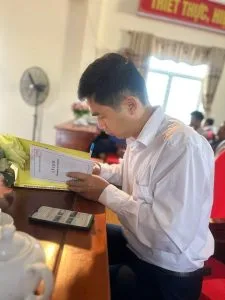 Mùa hoa sữa ở Hoằng Châu – Thơ Trần Đức Tuấn