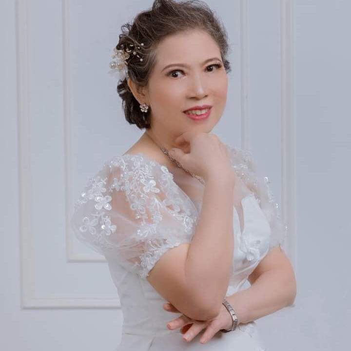 Chân dung thi hữu Đam Books: Nguyễn Thị Ánh Hồng