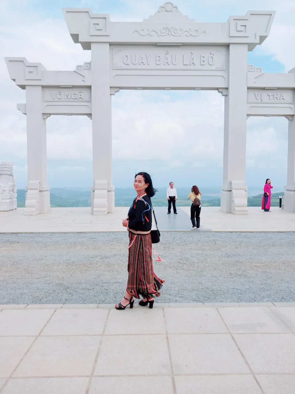 Trà Thị Huế – NU002: Cuộc thi ảnh “Nhịp sống Xuân 2024”