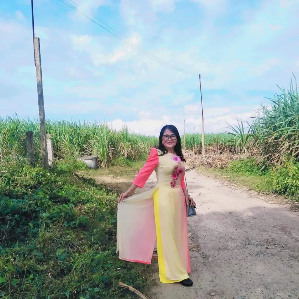 Nguyễn Thị Như Hoa – MS023: Bình chọn thơ bốn dòng 2024
