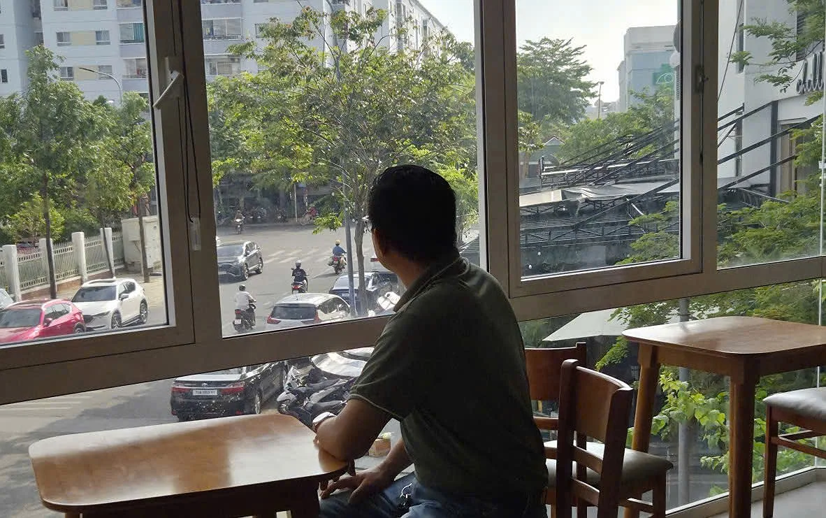 Hữu Chính: Chùm thơ Tâm Tùy Tửu Chuyển