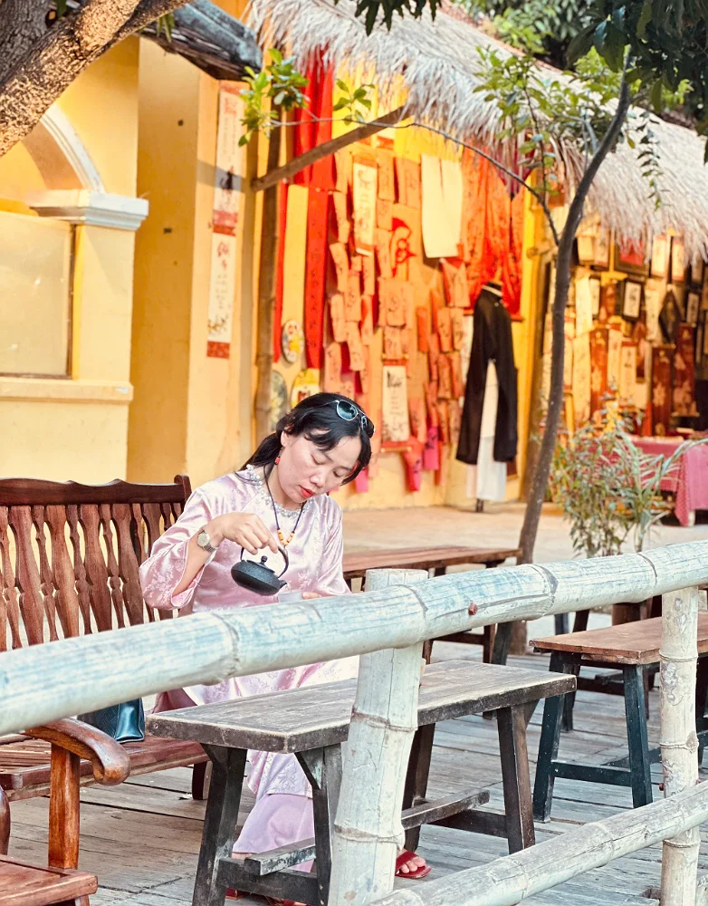 Lũ chân không – Thơ Trần Ngọc Khánh Dư