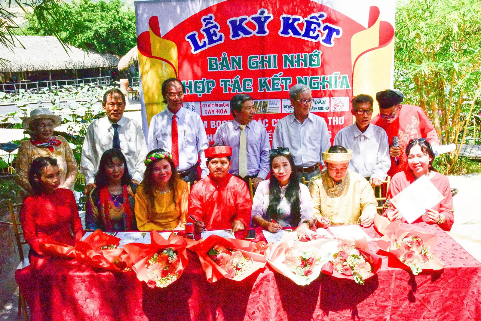 Đam Books tổ chức: Gala “Hội ngộ thi nhân” tại Nha Trang Xưa
